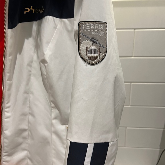 Womens Phenix Ski Suit. Jacket size 10, Pants size 12. Perfect condition. - Picture 5 of 10